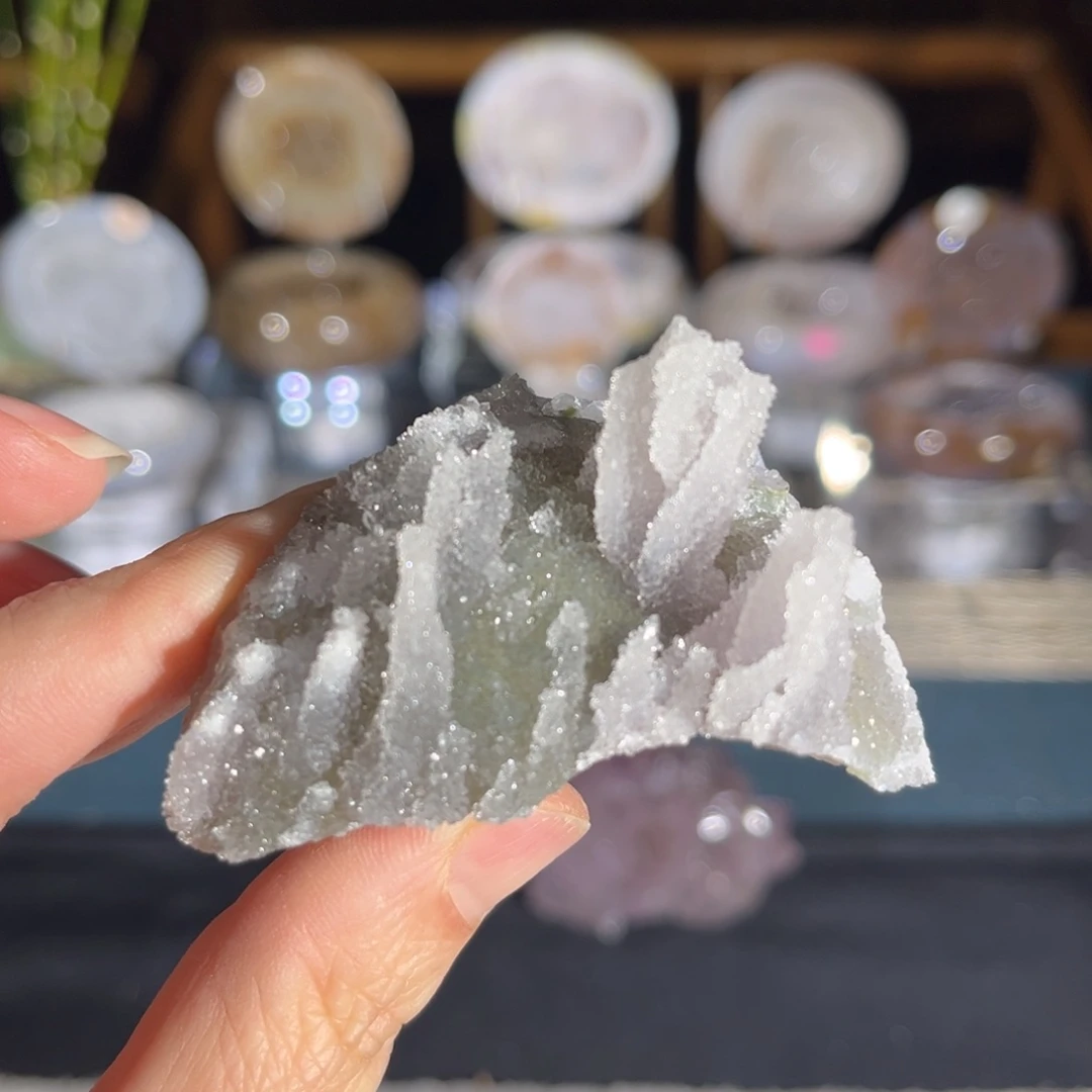 未镶嵌大型摆件（非配饰）水晶