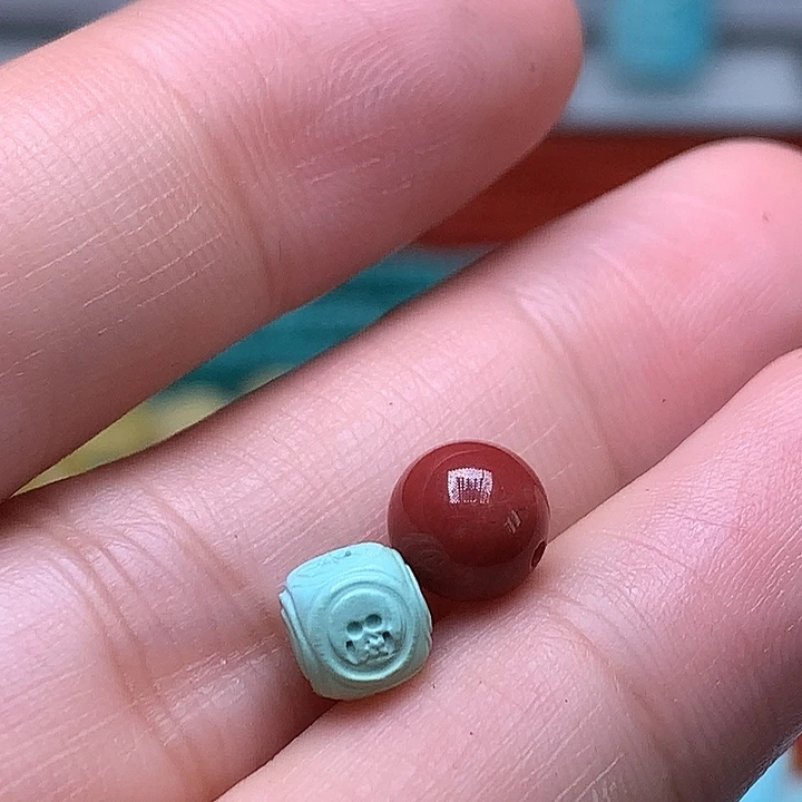 南红玛瑙未镶嵌珠宝奇石