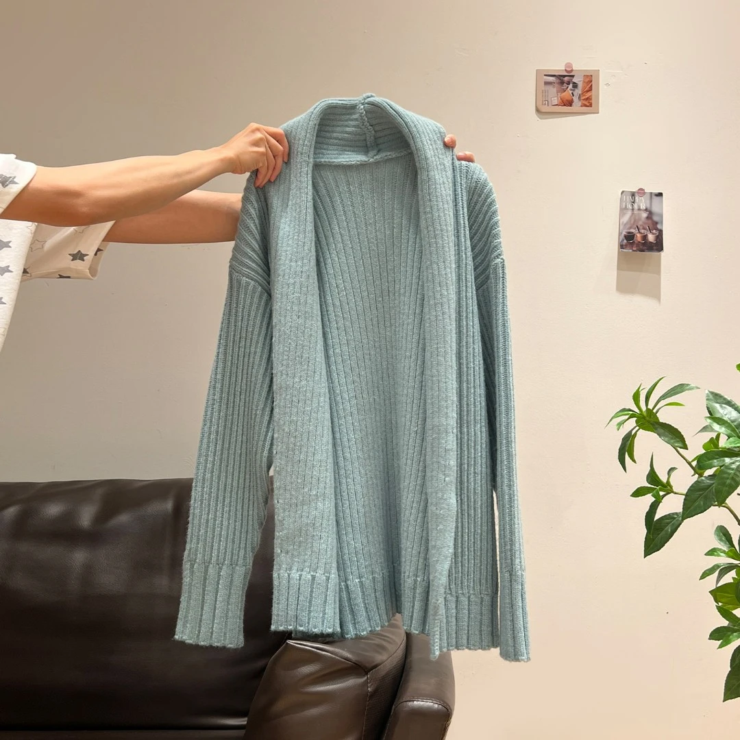 水蓝设计感拼接气质长袖针织毛衣女2026秋冬季宽松显瘦慵懒风外套