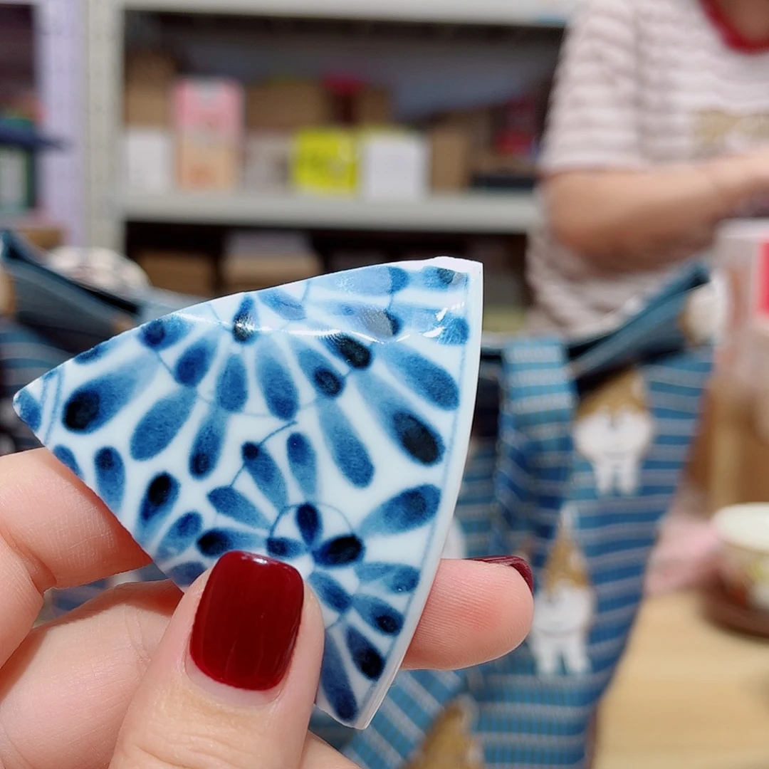 瓷片啊啊@@973681