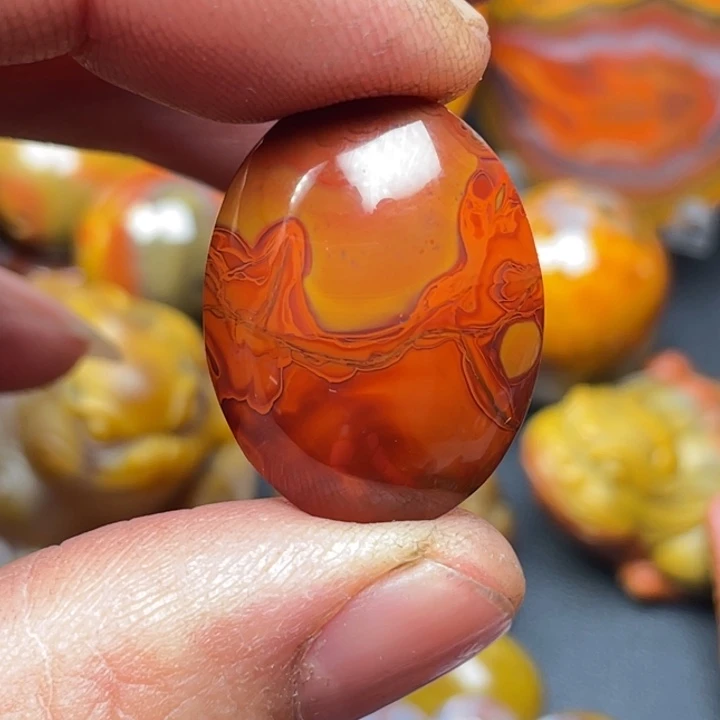 玛瑙/玉髓未镶嵌颈饰