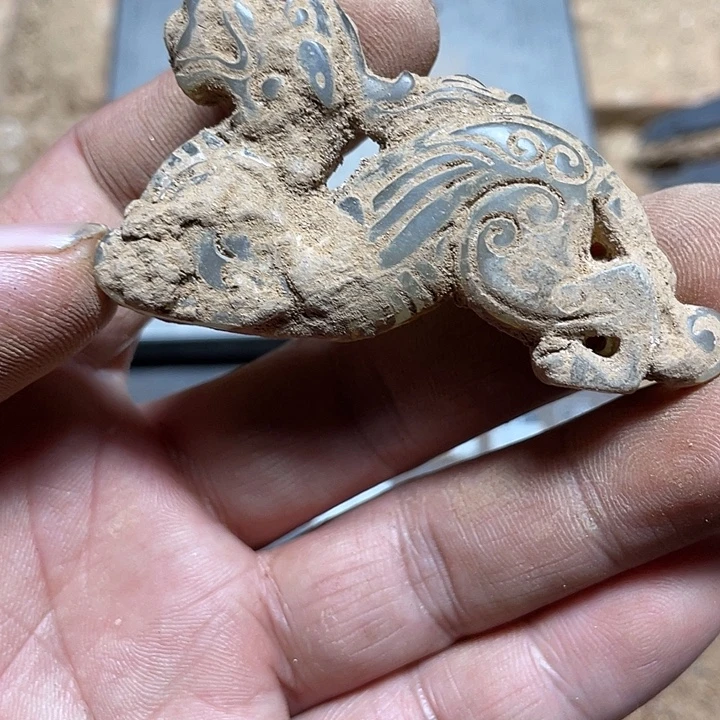 和田玉（糖玉）未镶嵌颈饰