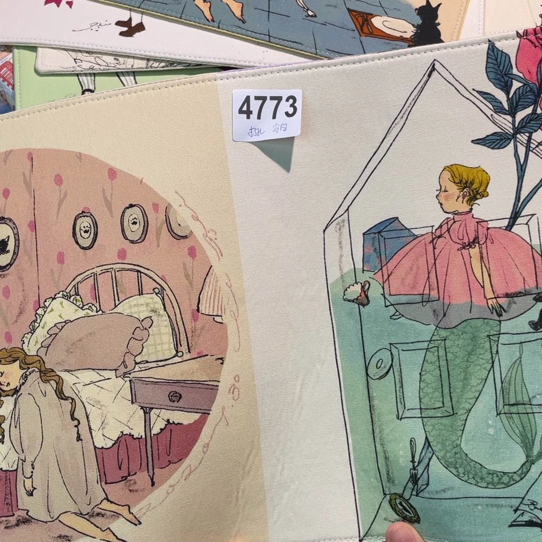 困***梨织绣B5活页带空白纸4773