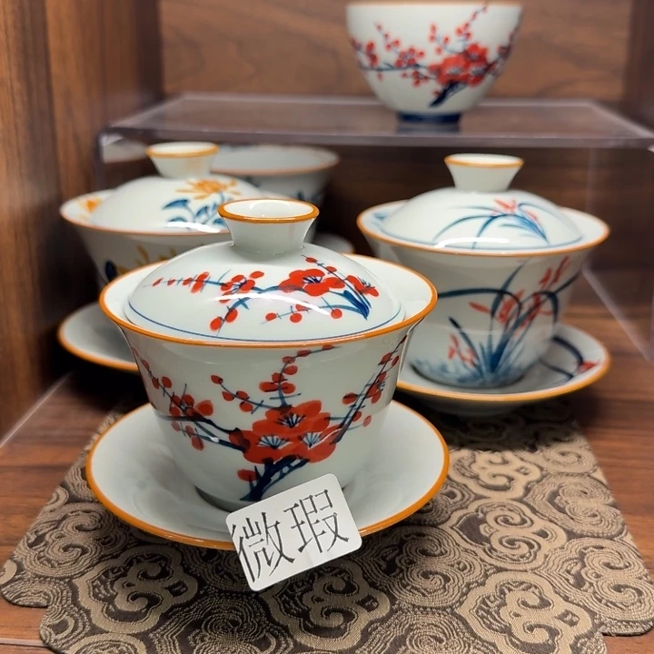 釉下手绘茶具微瑕