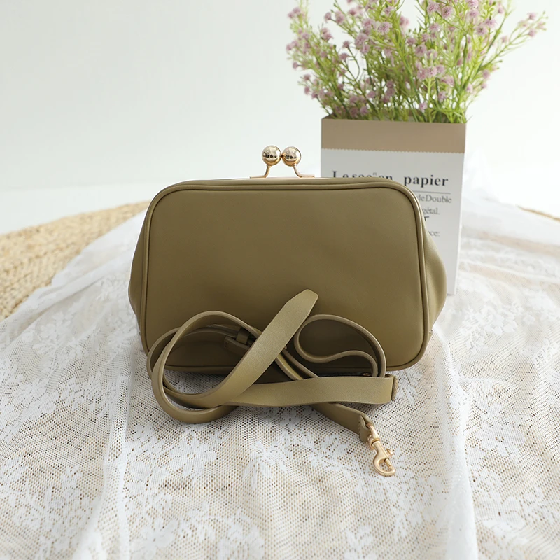 【唐长老自营】货号47251新款时尚百搭单肩包J