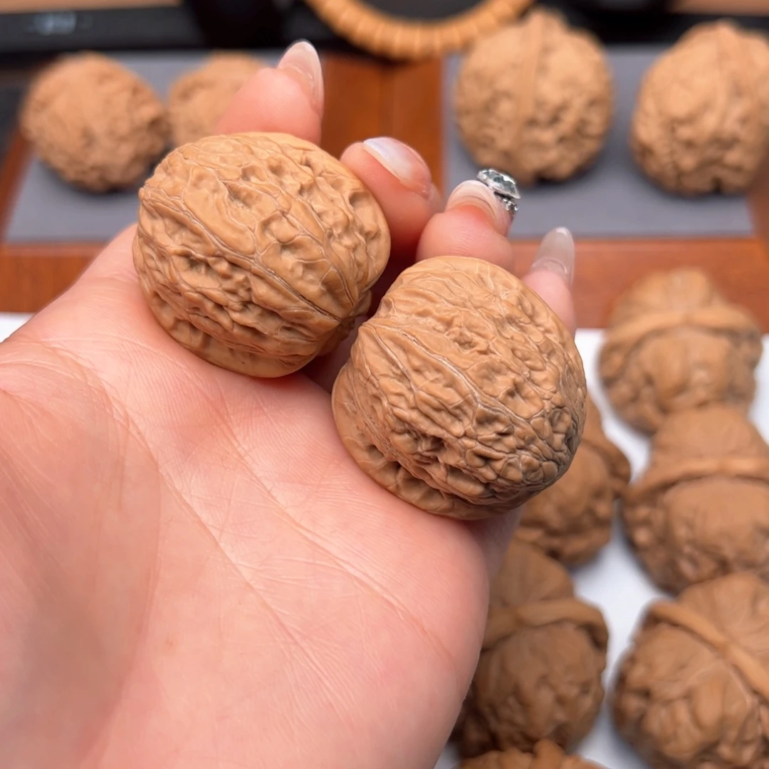 文玩核桃把件铁锤34