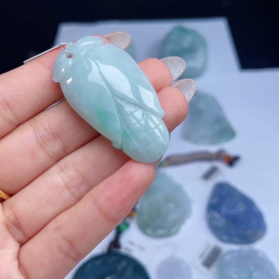 颈饰未镶嵌翡翠天然翡翠玉米