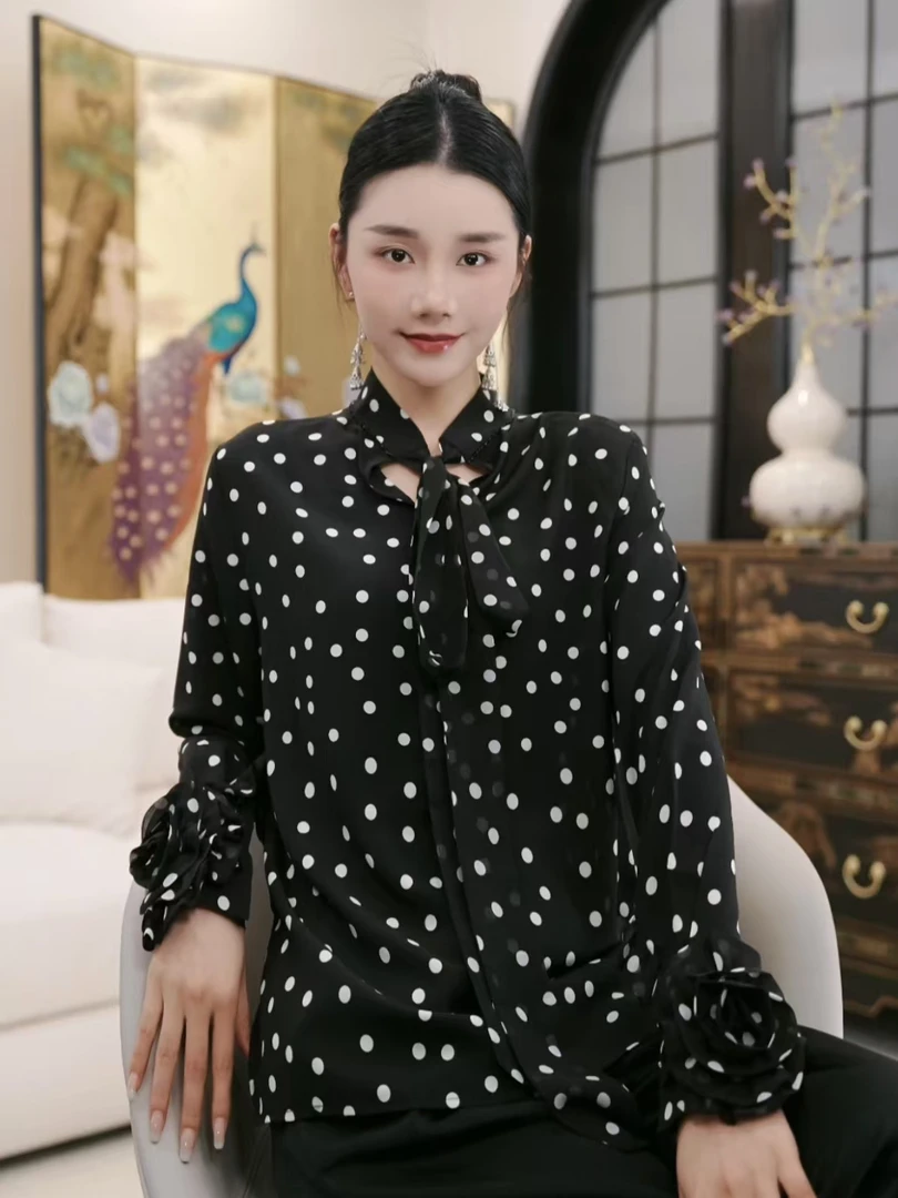 Betty Bairn【时光恋人】高端桑蚕丝波点上衣25B-BW9055