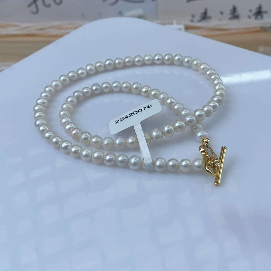 未镶嵌颈饰淡水珍珠