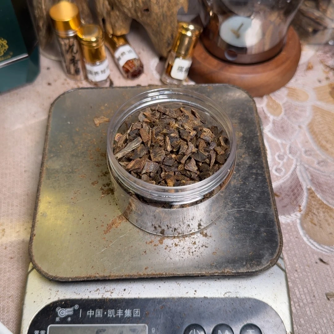 风***海沉香碎屑沉香沉香奇楠板头沉水切料