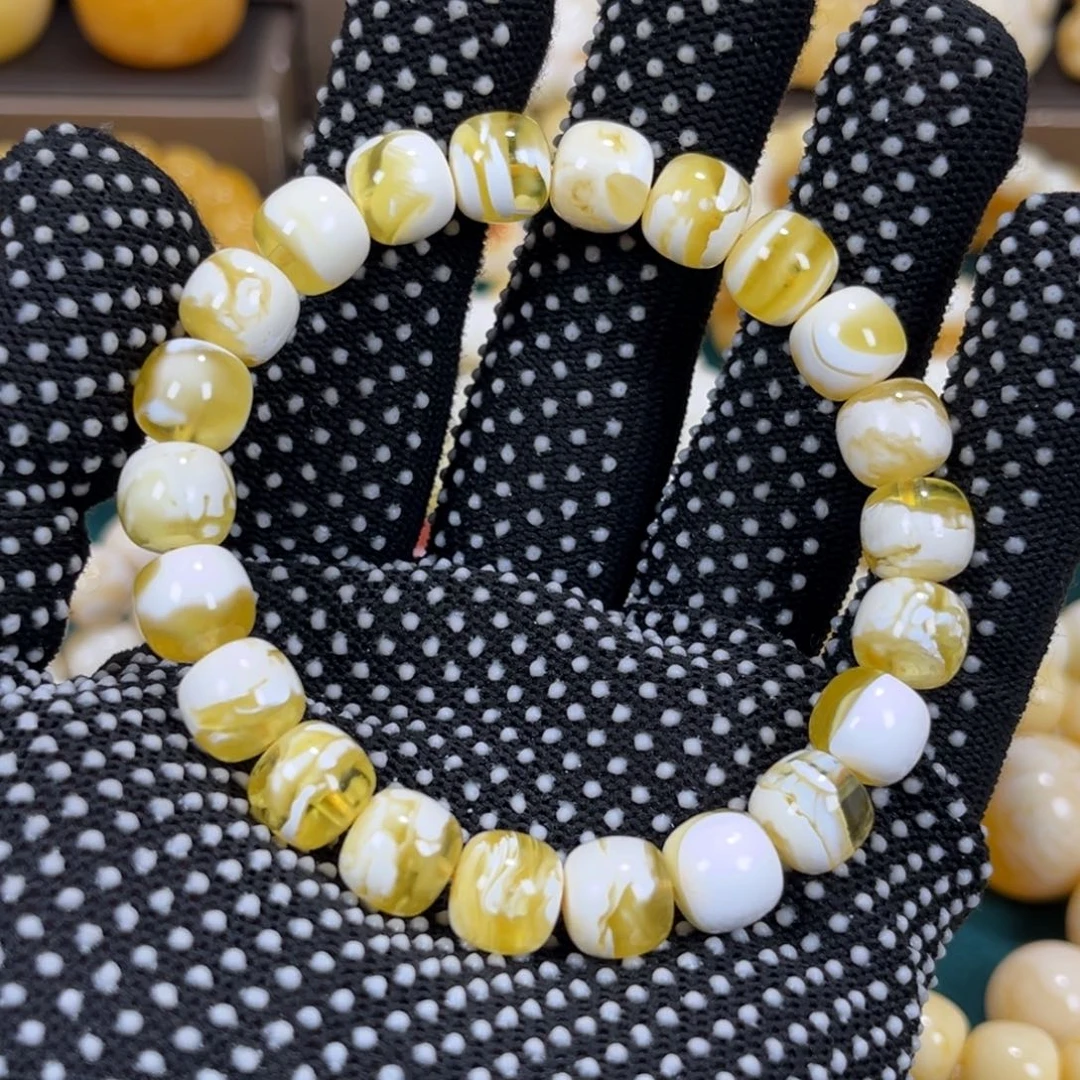 琥珀手链未镶嵌金瓷白溶洞老邢手串10mm