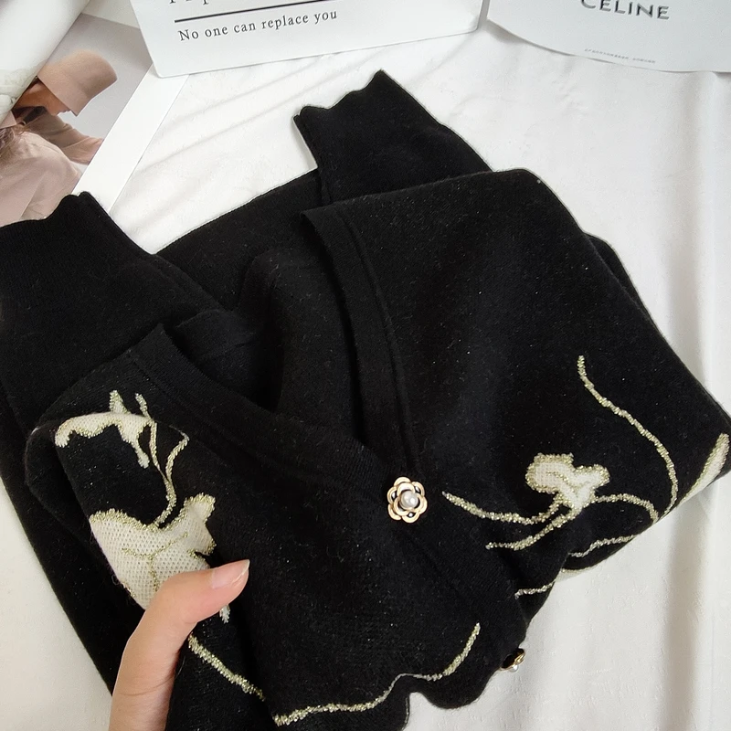 【例畔精选】2025春季新款洋气圆领提花气质显瘦时尚针织开衫S820#