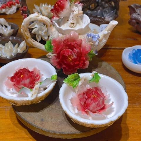 世***子兔兔比比画画回家结结巴巴