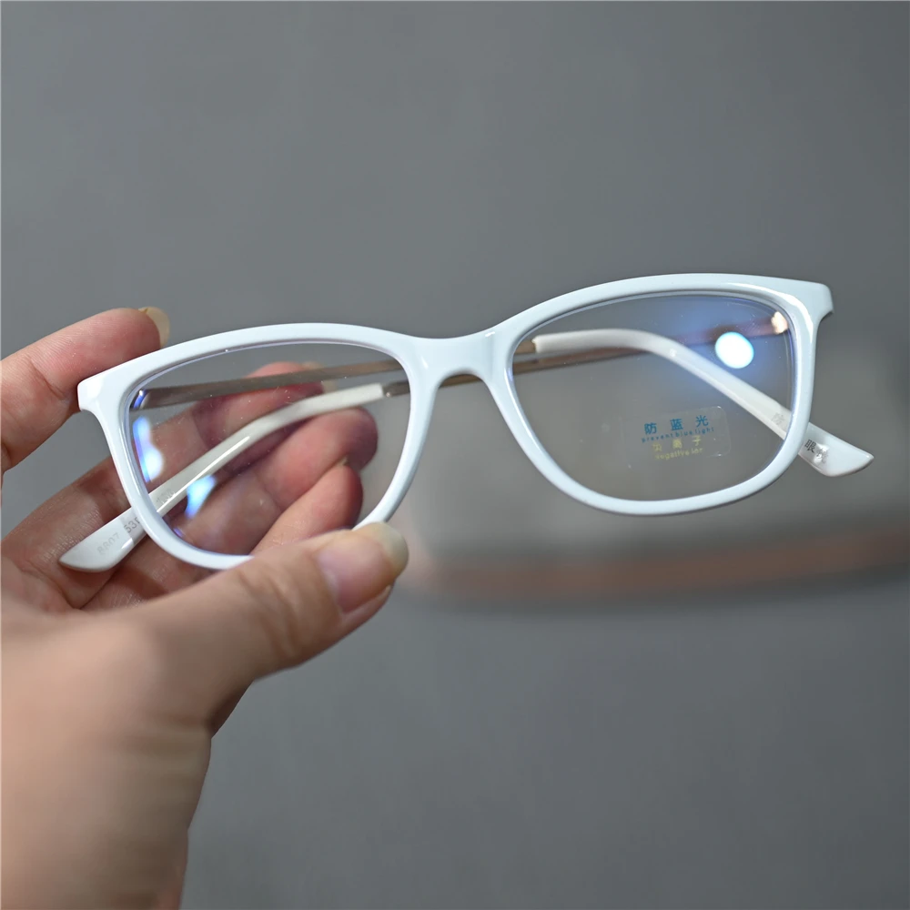 白色女士防蓝光老花镜大红色女款老花眼镜电脑手机防辐射平光镜