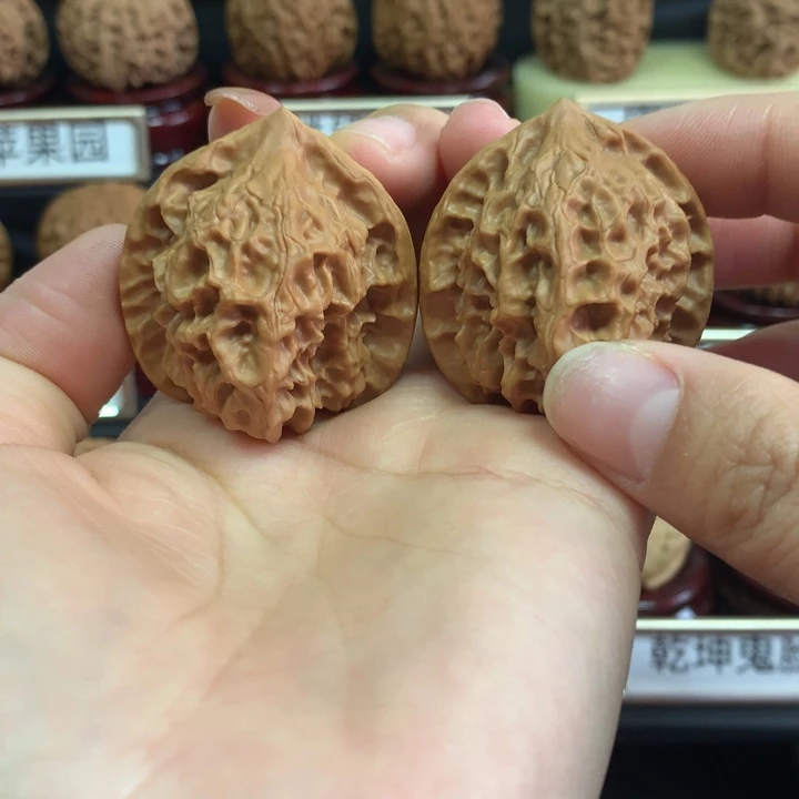 桃核把件文玩核桃玲珑38