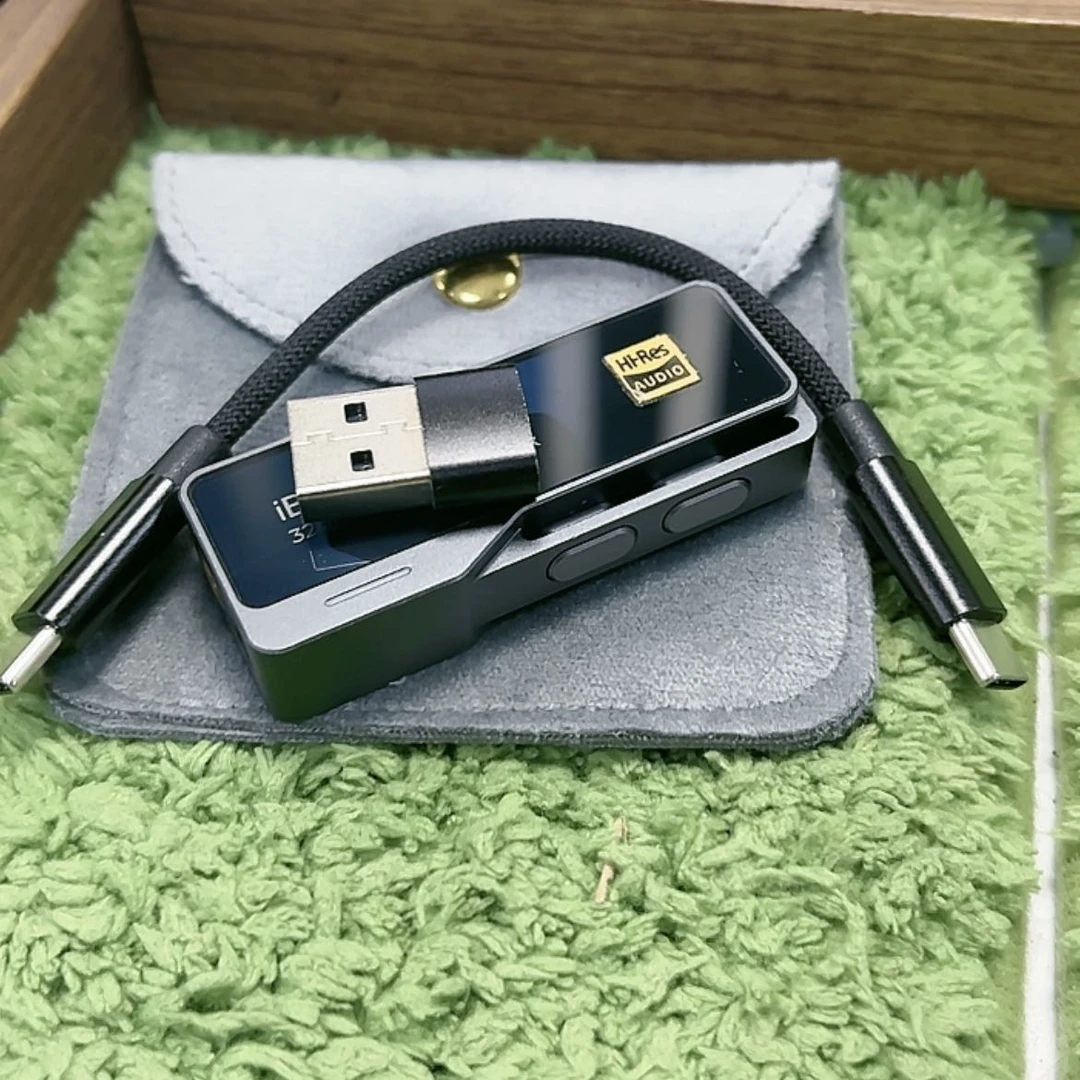 【闪购商品】95新dc04