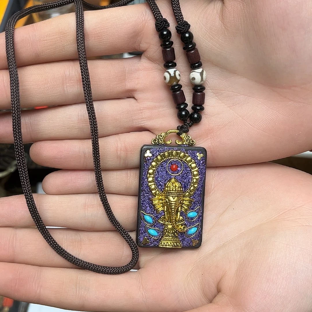 大叶紫檀（黑酸枝木类）