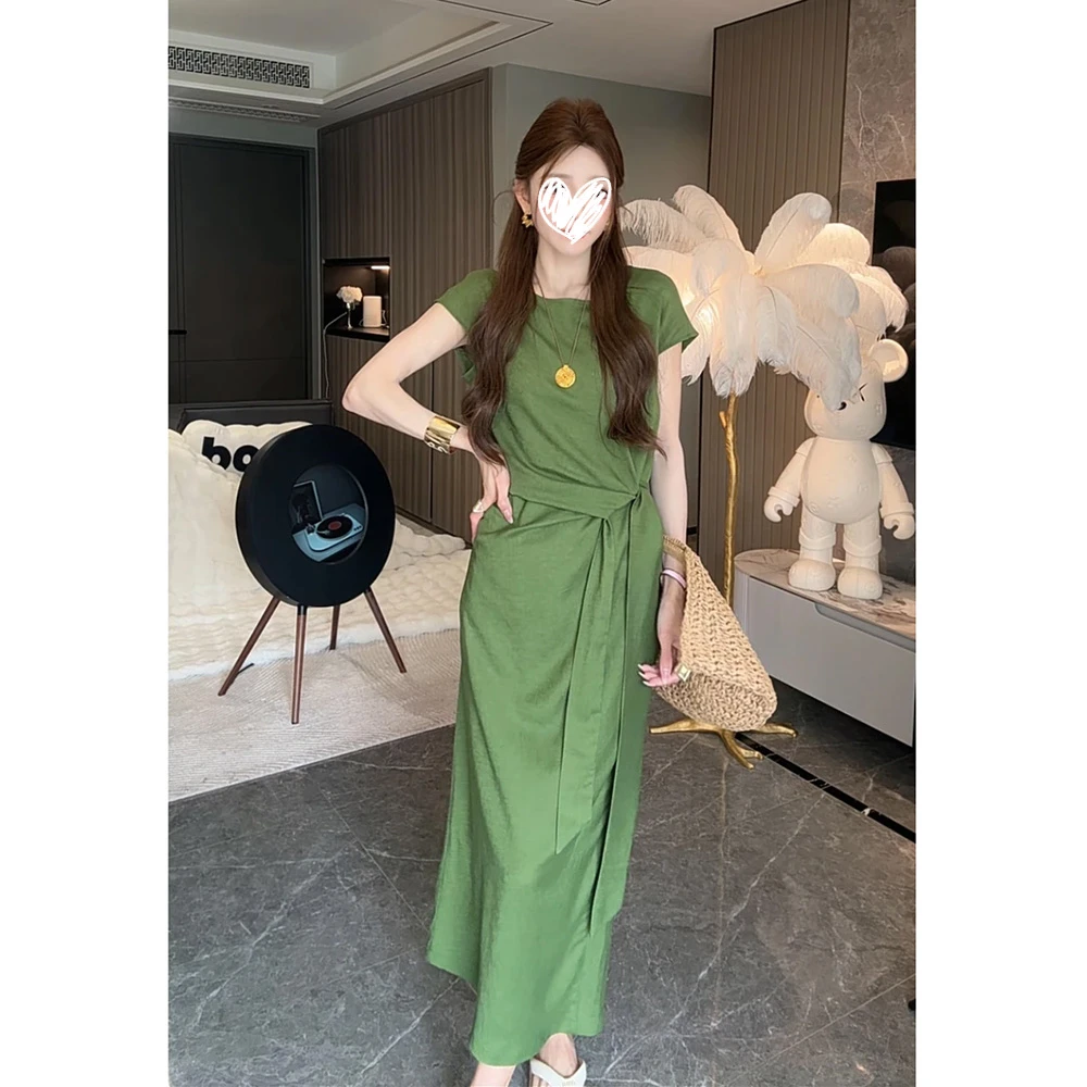 2025夏季新款时尚设计感轻熟风连衣裙束腰显瘦气质裙子洋气衣服女
