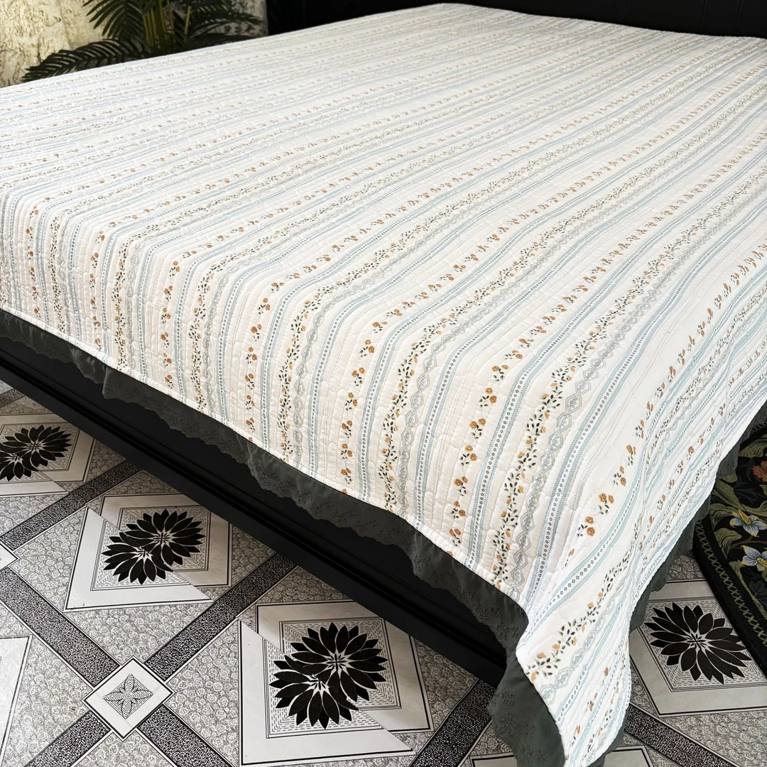 A类春夏新品双面床盖可机洗床盖