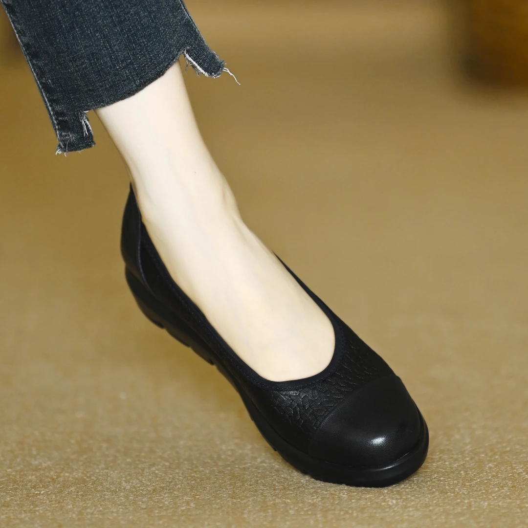 通勤4.5cm圆头浅口单鞋女春秋真皮拼接休闲一脚蹬松糕厚底小皮鞋