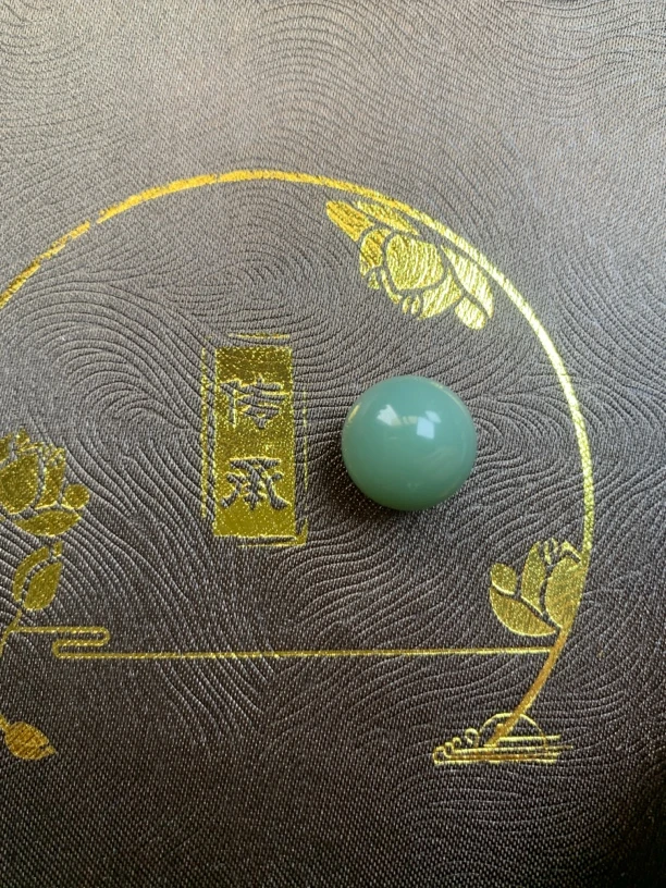 和田玉 卡14 瓷蓝 多宝单珠 新疆和田沙枣青 细度过灯 无纹裂脏杂