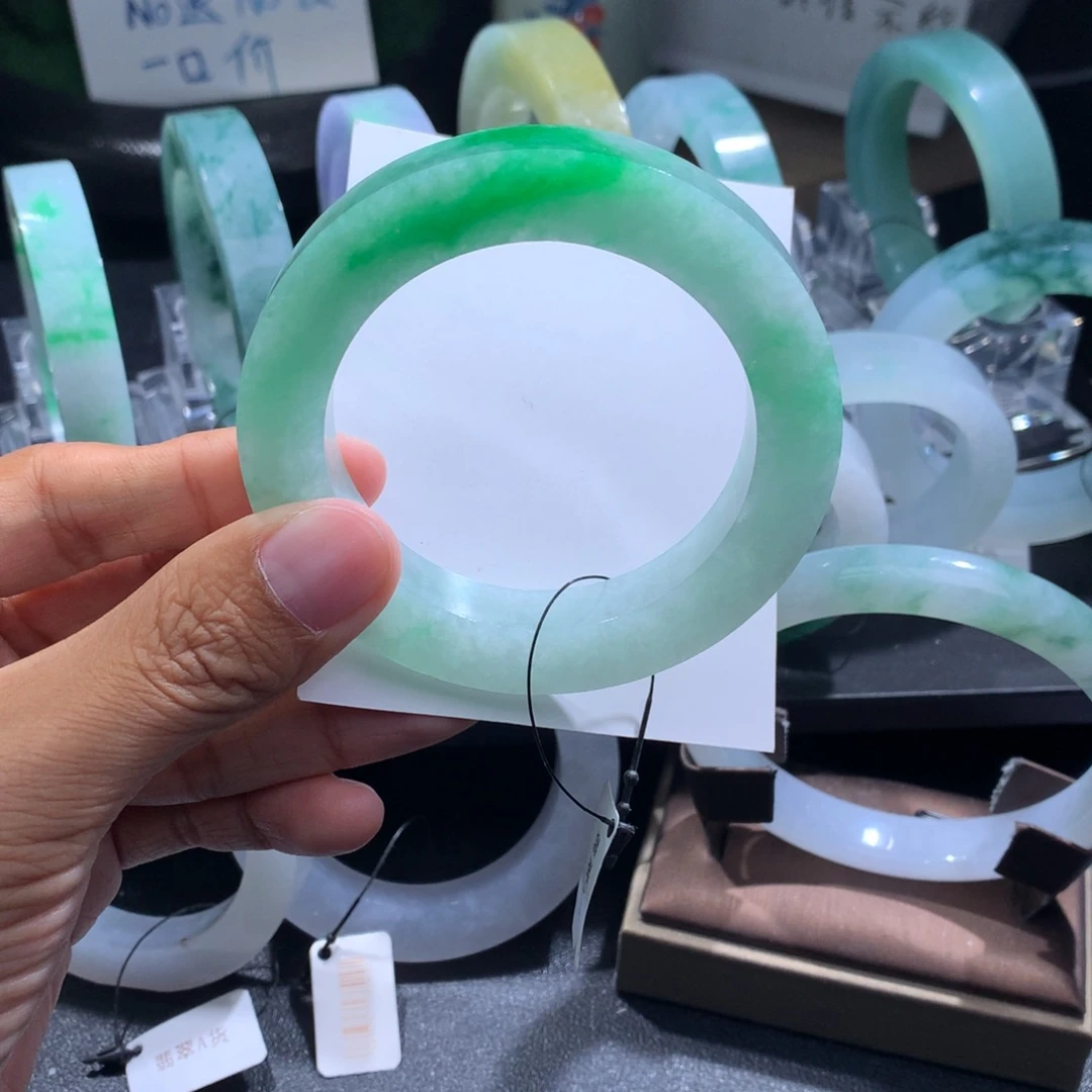 未镶嵌翡翠手镯定制翡翠泽**o