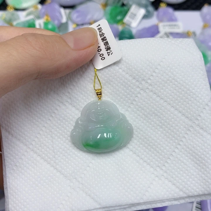 翡翠18K金镶嵌颈饰