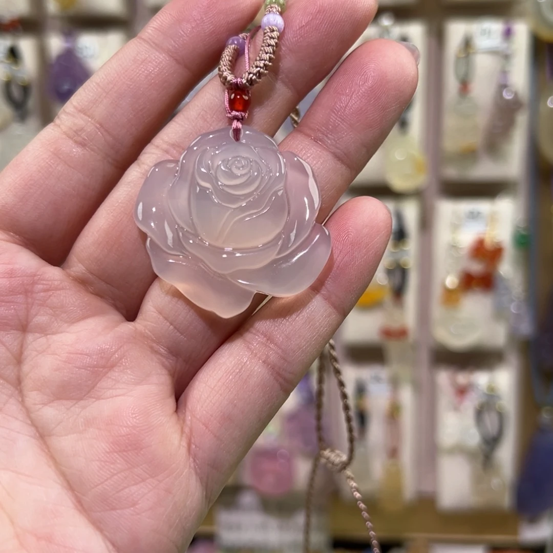 宝***贝玛瑙/玉髓未镶嵌吊坠(赠链)