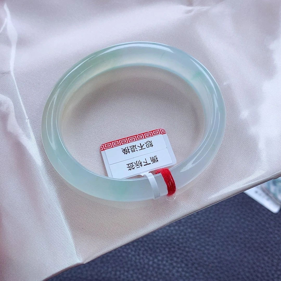 未镶嵌手镯翡翠53贵妃