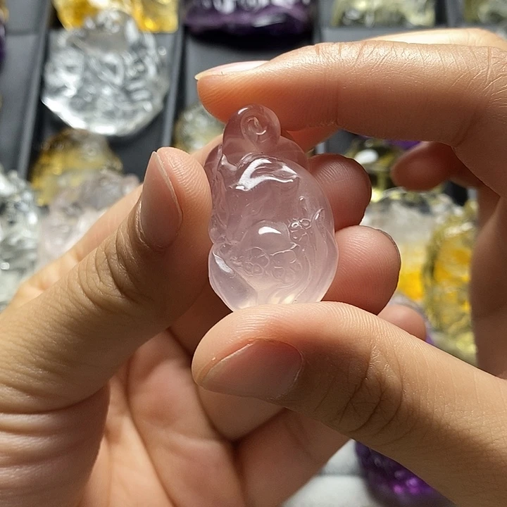 未镶嵌颈饰水晶水晶吊坠