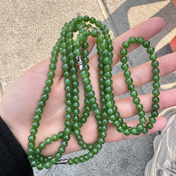 和田玉果绿108项链（多样性发一）不退