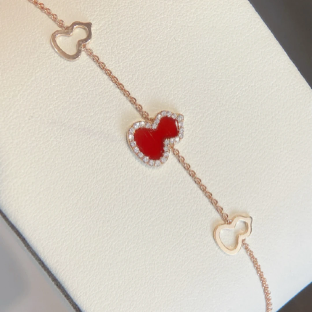 18k金天然钻石红葫芦手链精致气质设计时尚百搭高端饰品