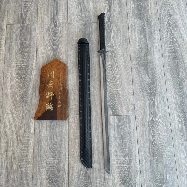 K翘 高猛刚 随便玩不心疼 战术唐刀