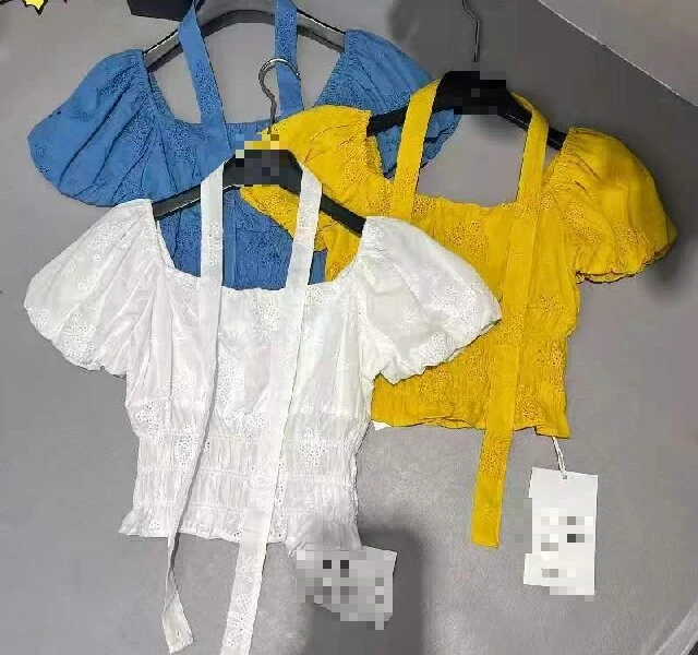 欧街-带飘带刺绣镂空上衣06011