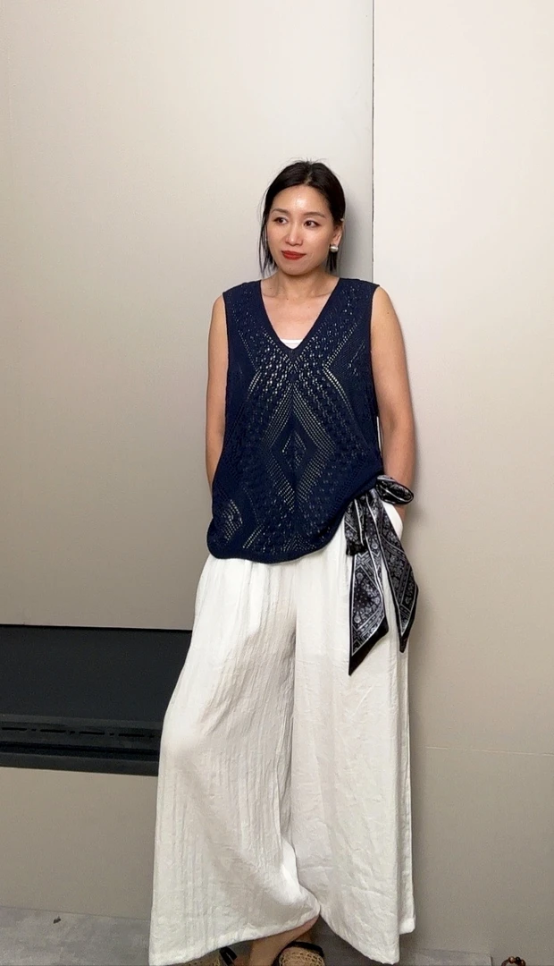 特  福利针织镂空套头v领时尚夏季百搭洋气