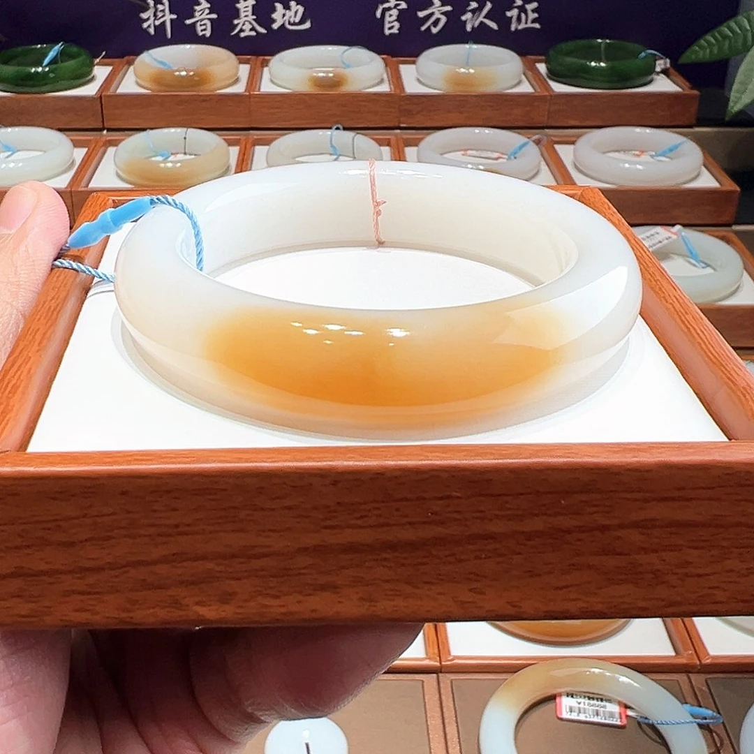 和田玉手镯57.58未镶嵌