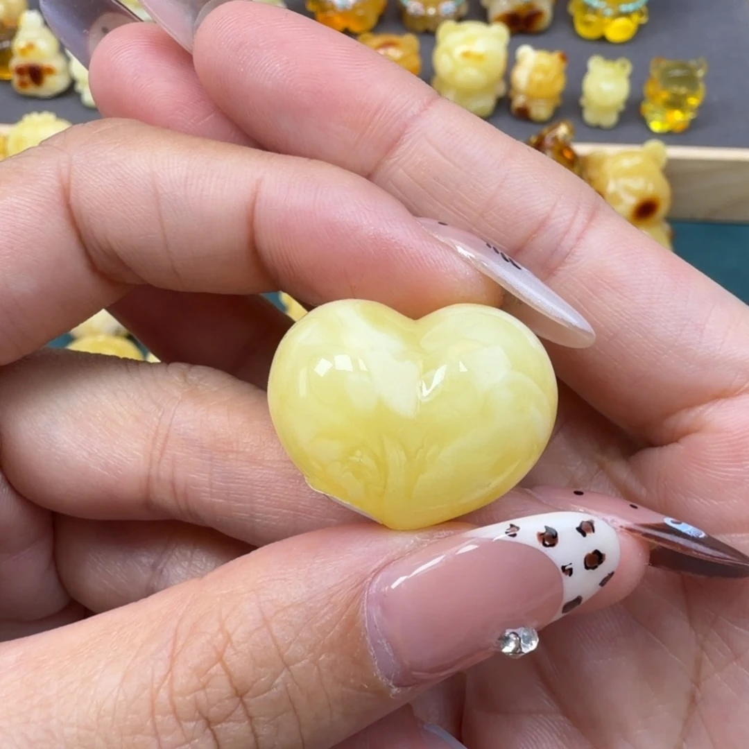 琥珀未镶嵌裸石蜜蜡