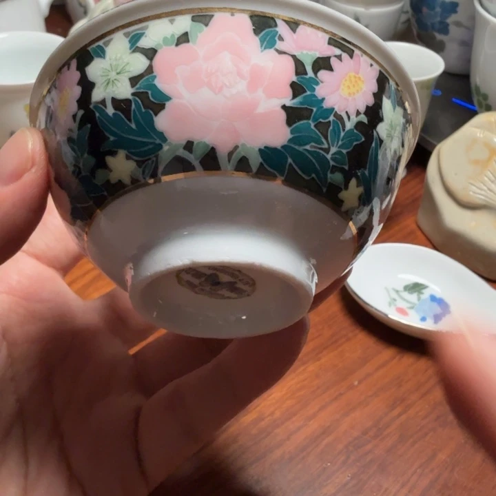 醴陵群力满花大球泥小茶碗底部磨损