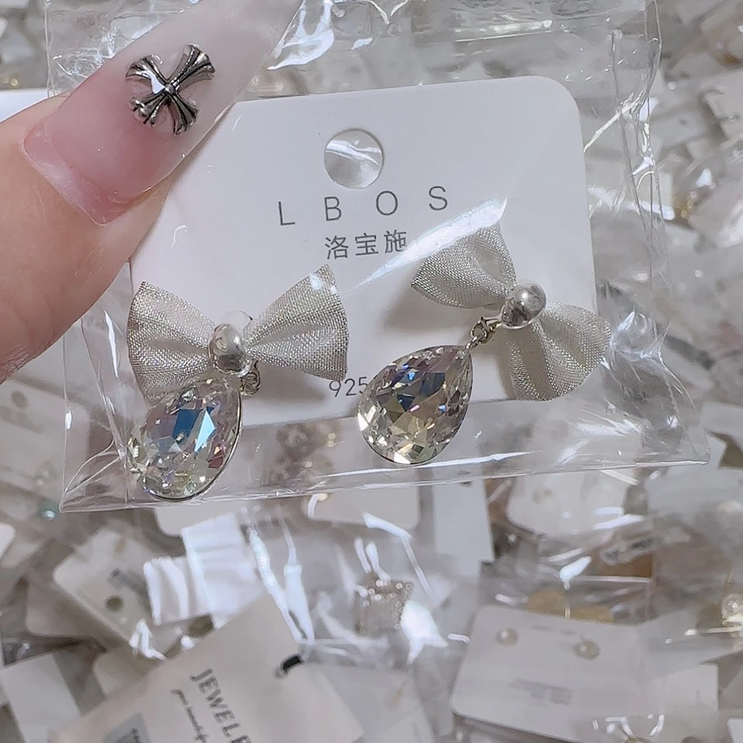 铜合金锆石925银耳环