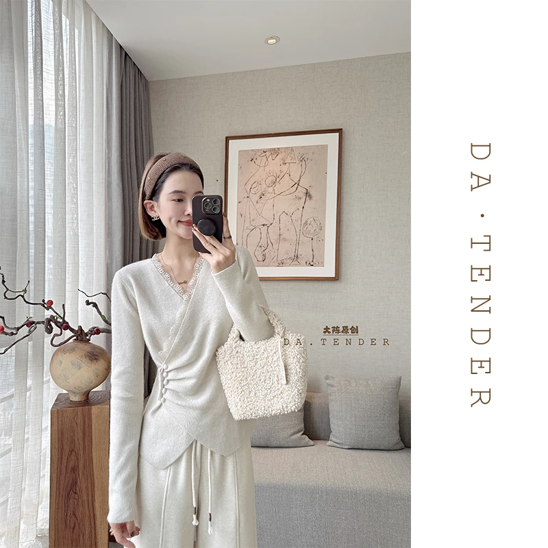 DA·Tender【心动涟漪蕾丝收腰毛针织衫】温柔本柔纯欲风交叉设计