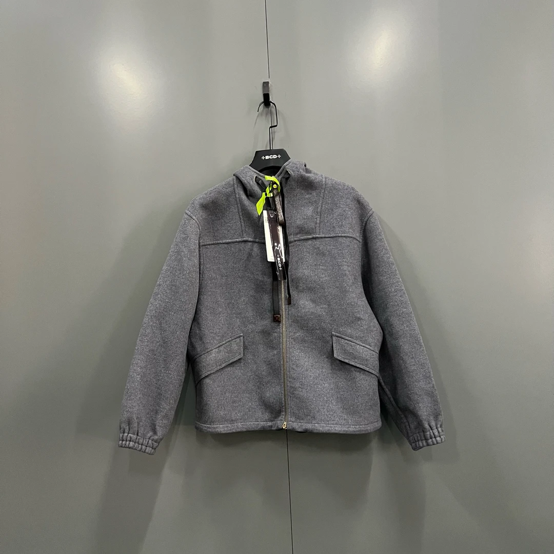 99新 LouisVuitton/路易威登 zz 内里满印连帽外套 38码/610879