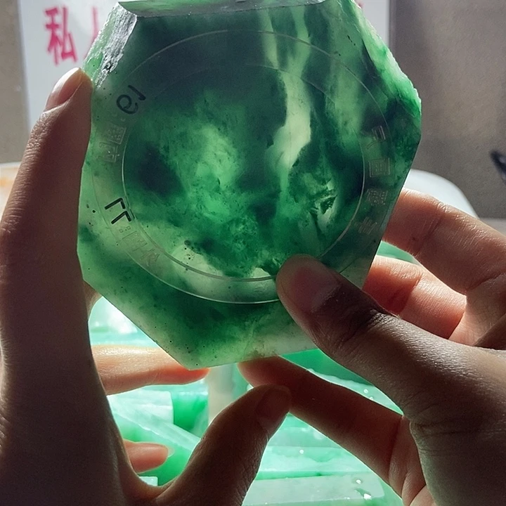 于***姐定制石英质玉（非洲翠）
