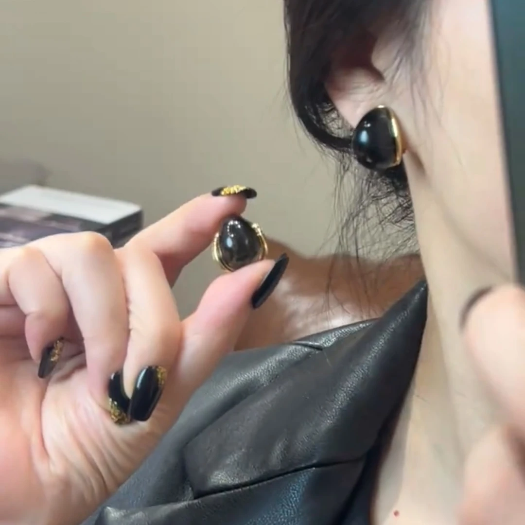 夸张设计感黑色水滴形耳扣女时尚气质个性高级感耳环耳饰品7136