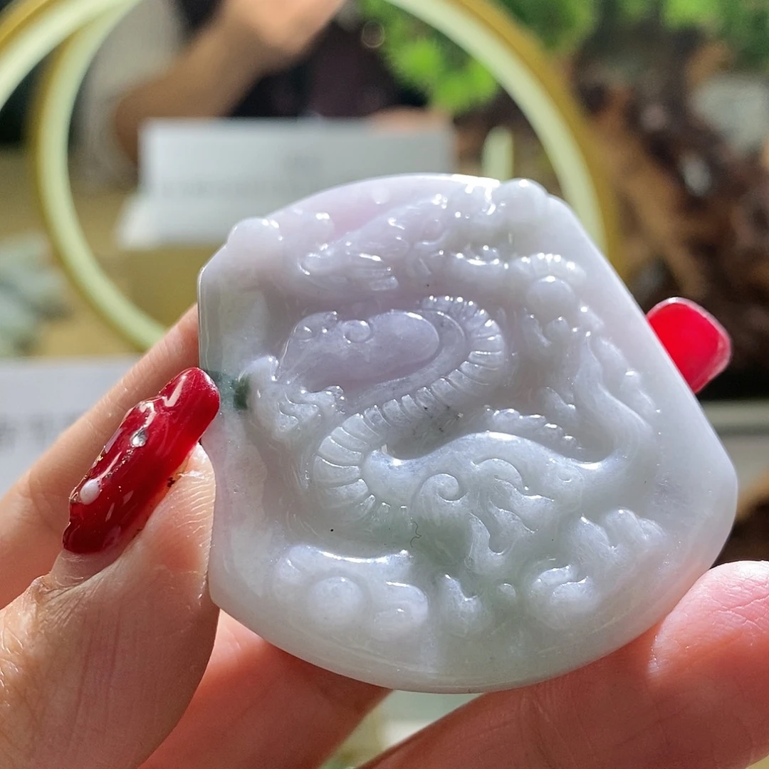 【闪购商品】翡翠颈饰未镶嵌龙牌