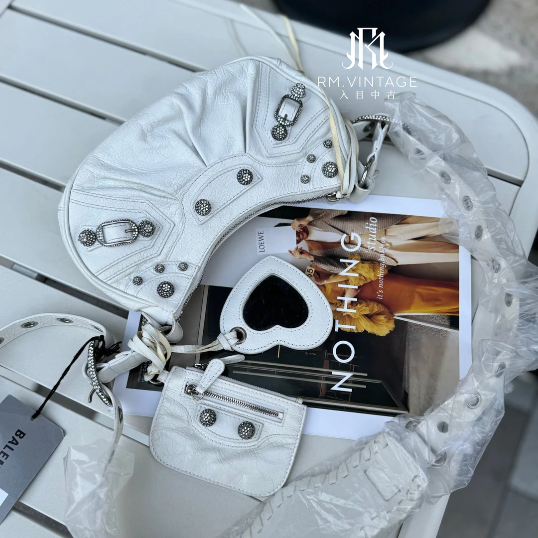99新 Balenciaga/巴黎世家 入目 闲置全钻月牙单肩包 27305