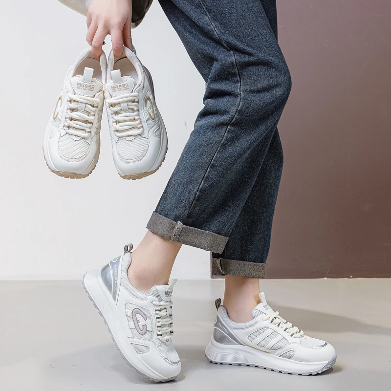 真皮平底老爹鞋女2025新款网面透气运动休闲板鞋女41一43大码女鞋