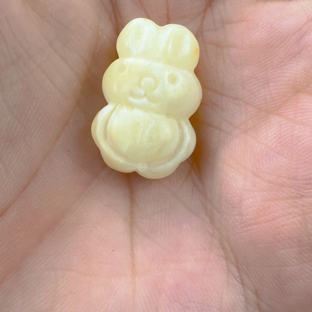 琥珀未镶嵌珠宝奇石全品 20.9×14×8.4mm
