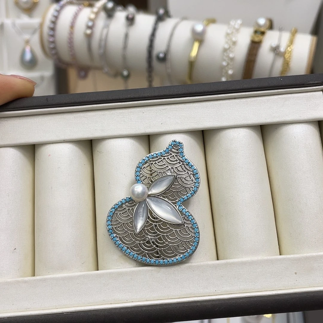 合金淡水珍珠胸针