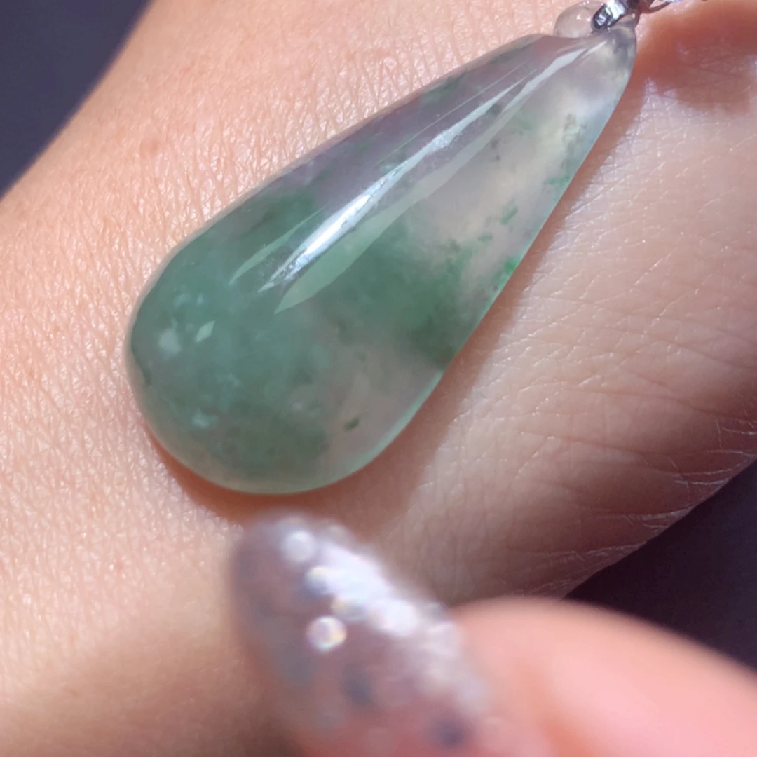 定制翡翠18K金镶嵌翡翠