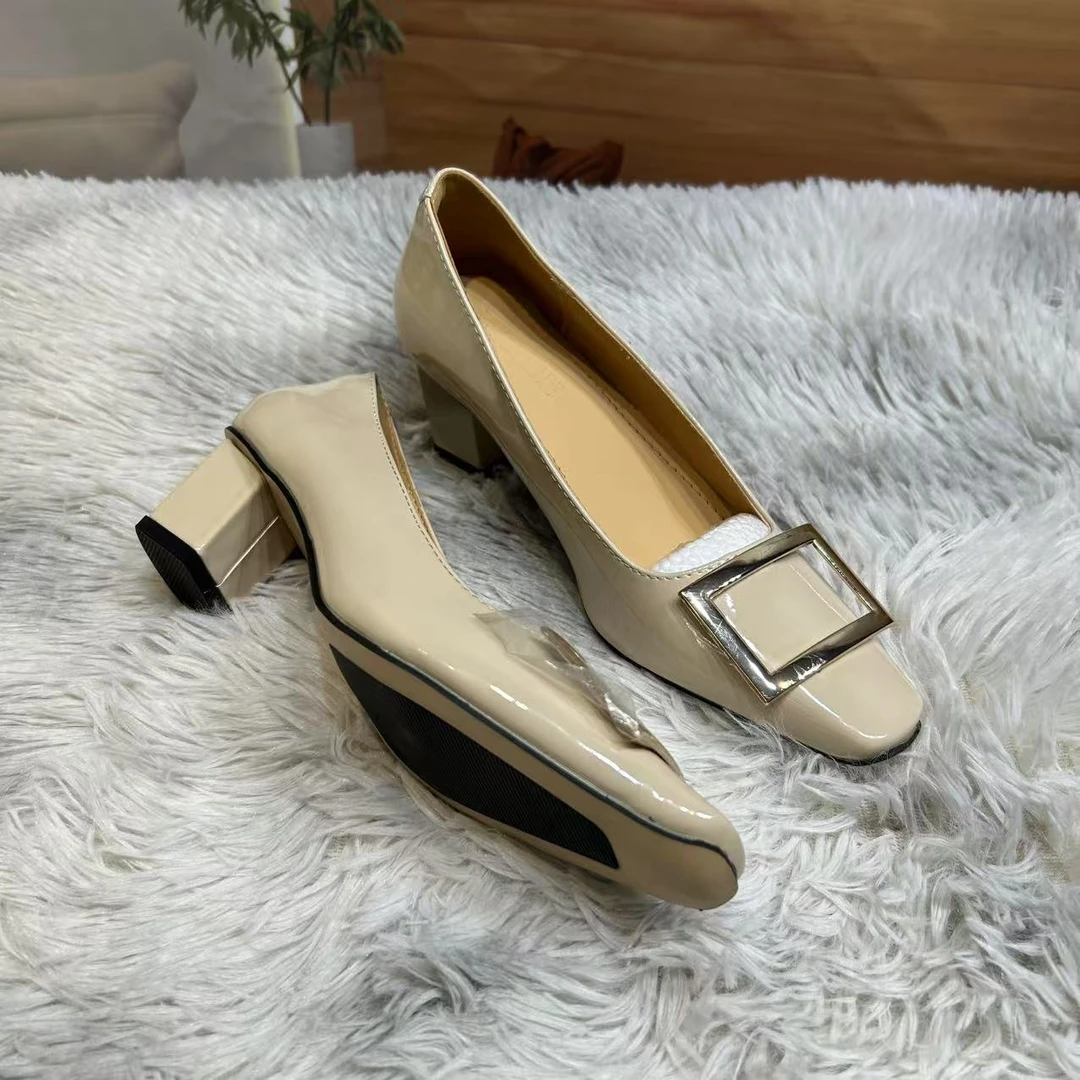 肥仔推荐 3128-1 时尚气质舒适设计感粗跟女士高跟单鞋